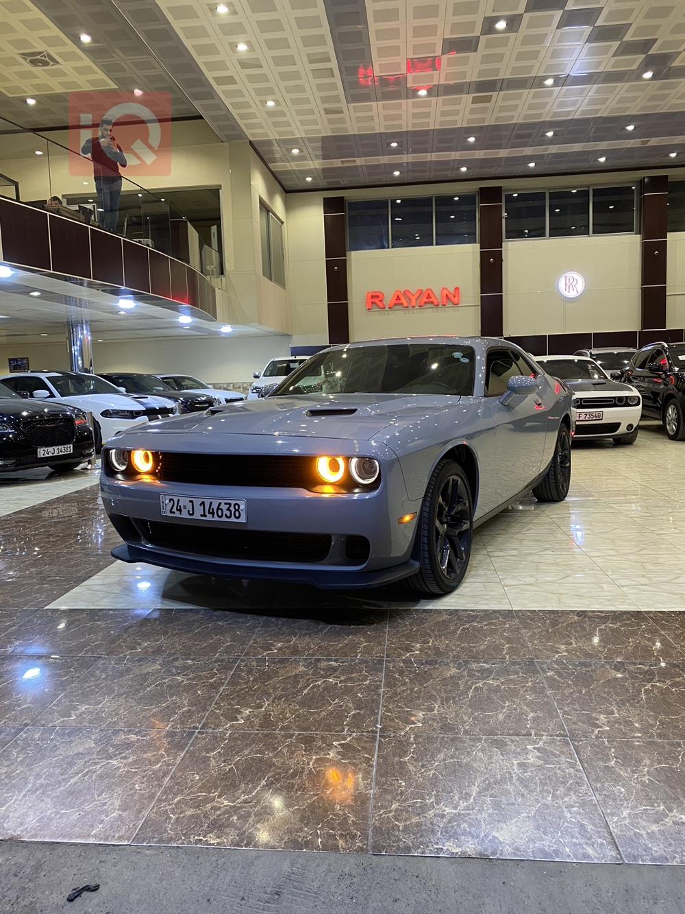 Dodge Challenger